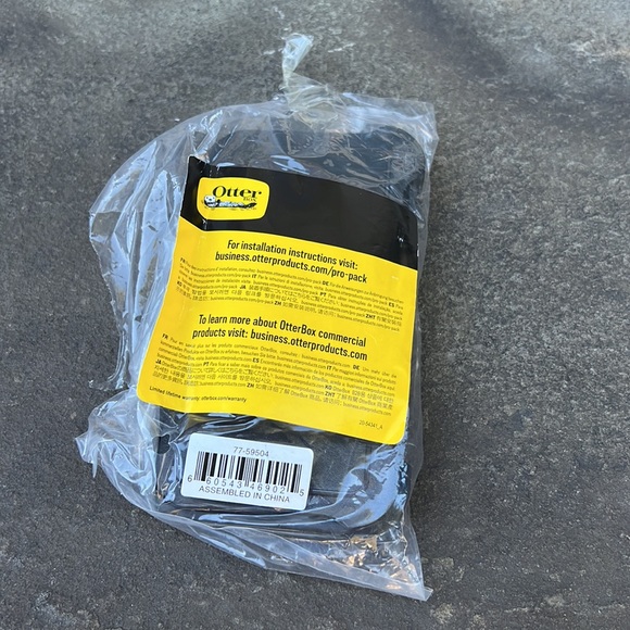 iPhone X Otterbox Case - Picture 7 of 8